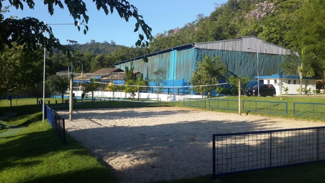 Apartamento No Condominio Wembley Tenis Ubatuba Luaran gambar